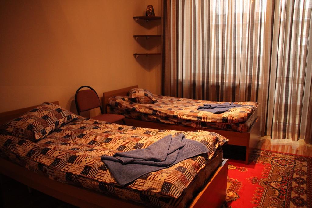Ala Hostel Алма Ата Стая снимка