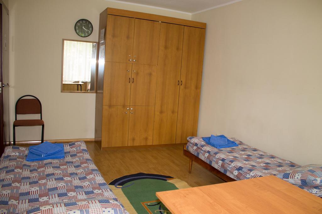 Ala Hostel Алма Ата Екстериор снимка